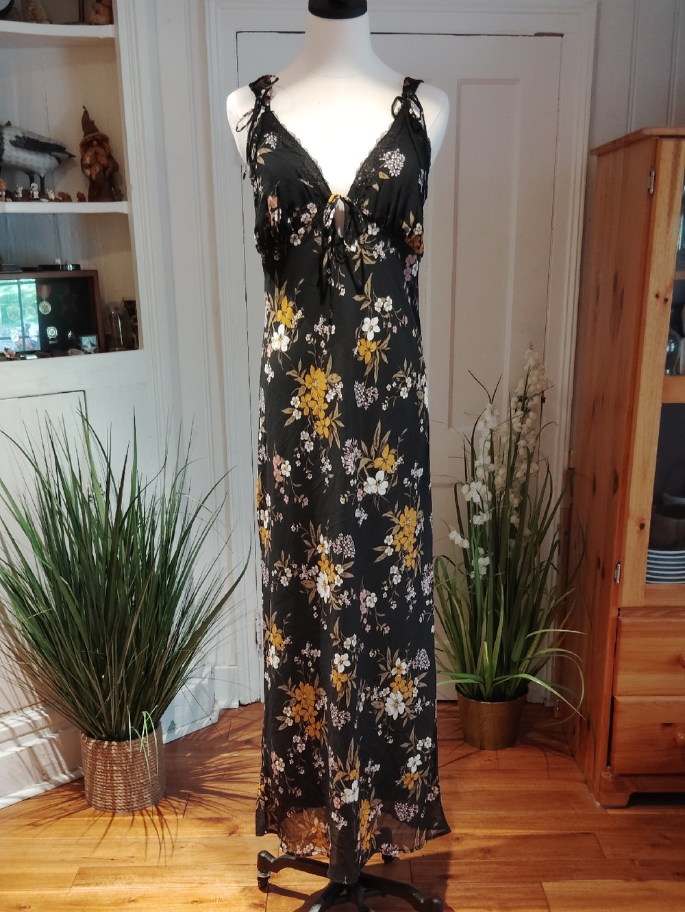 Wild Fable Lace Trim Empire Waist Maxi Dress